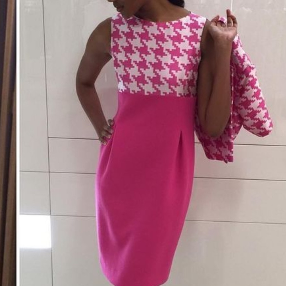 TOM AND LINDA PLATT Pink pleated silk lined dress